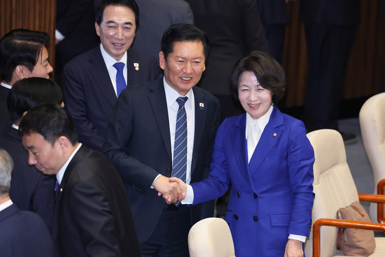 손잡은 정청래·추미애