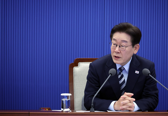 李대통령 "추경 최대한 신속히 편성…상반기 공공요금 동결"(종합)