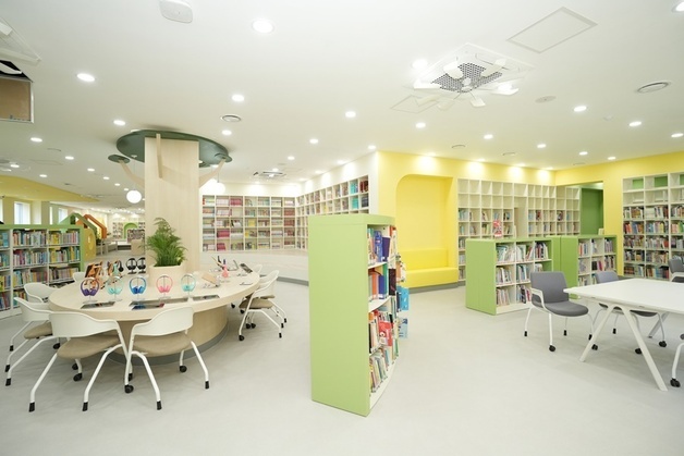 부산 남구도서관 재개관…어린이 체험 공간 '들락날락' 조성