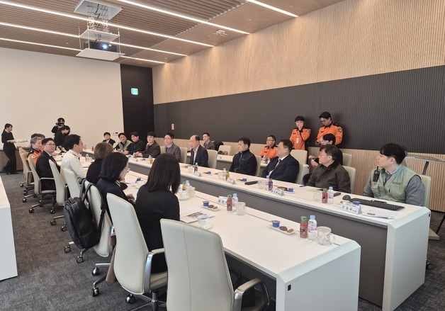 소방청, 청주 SK하이닉스 현장점검…'K-반도체' 안전관리 강화