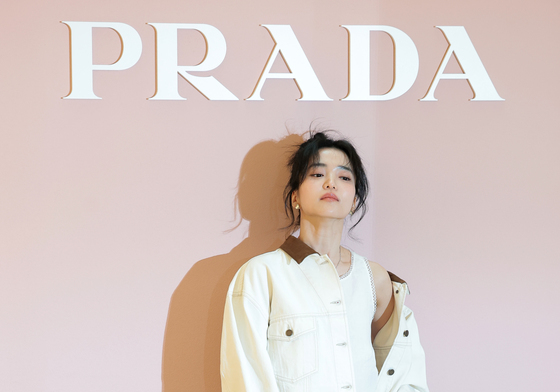 김태리, 시크하게