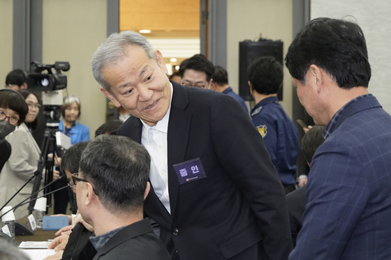 10·29 이태원참사 진상규명 청문회 출석한 이상민