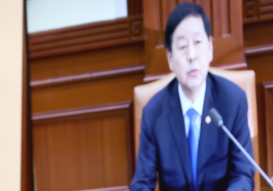 구윤철 부총리, '석유 가격 안정 위해 최고가격제 시행'