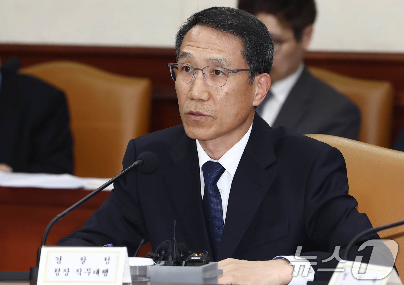 (서울=뉴스1) 김민지 기자 = 유재성 경찰청장 직무대행이 12일 오후 서울 종로구 정부서울청사 영상회의실에서 열린 '민생물가 특별관리 관계장관 TF 회의'에서 발언하고 있다. 2 …