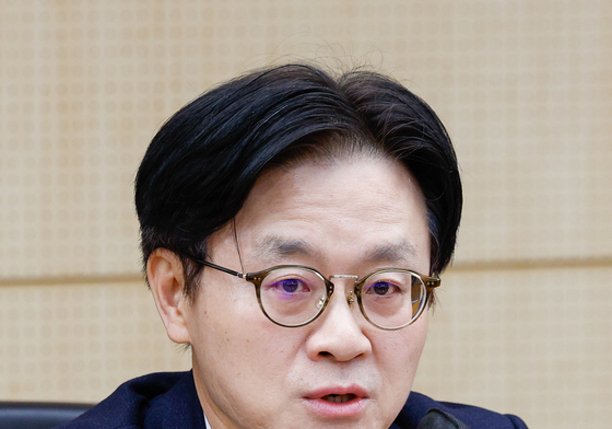 모두 발언하는 김정관 산업장관