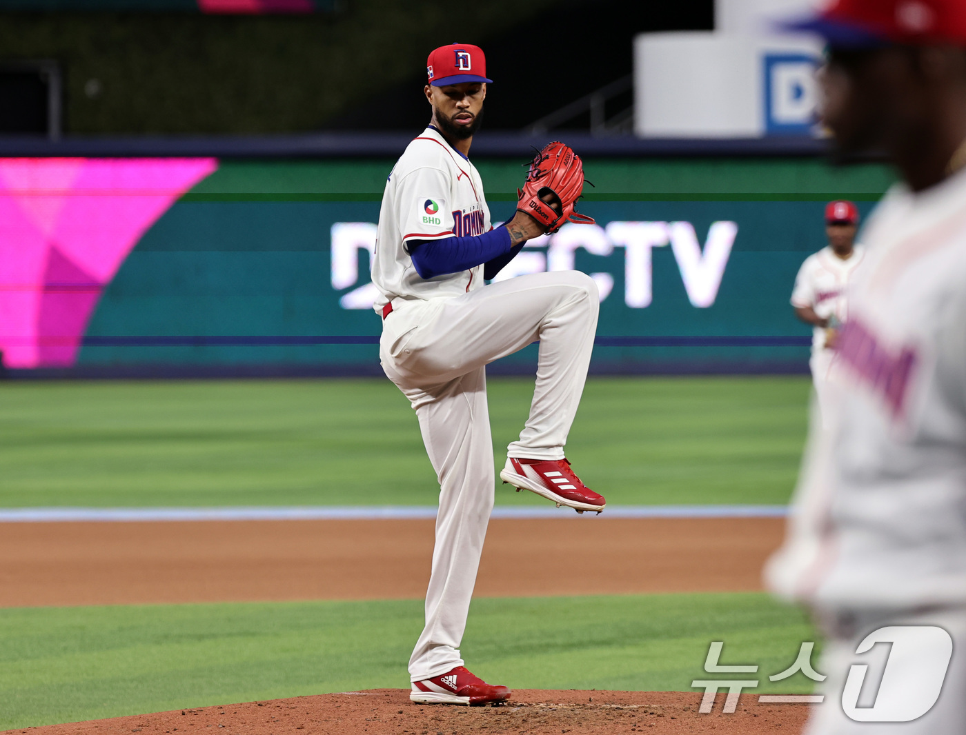 (마이애미=뉴스1) 구윤성 기자 = 도미니카공화국 크리스토페르 산체스가 12일 오후(현지시간) 미국 플로리다주 마이애미 론디포파크에서 2026 월드베이스볼클래식(WBC) 8강전을 …