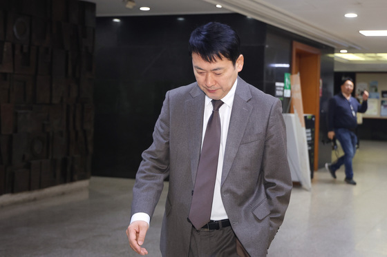 오세훈과 '절윤' 놓고 기싸움, 생각에 잠긴 장동혁 대표