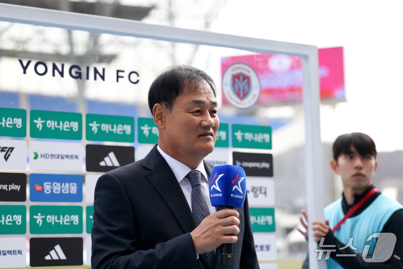 본문 이미지 - 최윤겸 용인FC 김독.(용인FC 제공)