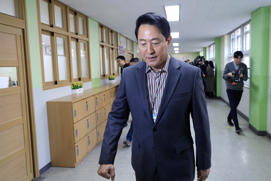 안전교육 마치고 이동하는 오세훈 서울시장