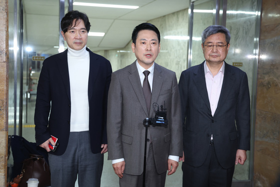 국힘, 오세훈 '혁신 선대위' 주장에 "대표 퇴진 요구라면 말 안돼"(종합)