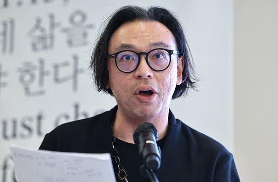 광주비엔날레 주제발표 호 추 니엔 감독