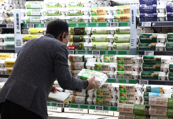 계란 가격 다시 7000원대로