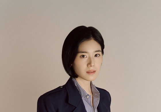 '아너' 정은채 "♥김충재, 응원 많이 해줘…늘 본방 사수" [N인터뷰]③