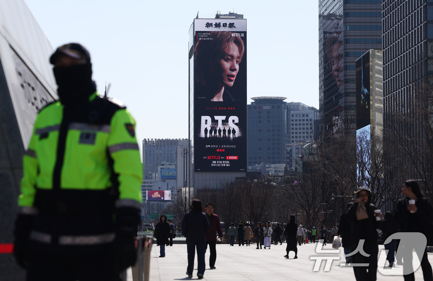 (서울=뉴스1) 김민지 기자 = 경찰이 오는 21일 열리는 방탄소년단(BTS) 컴백 공연을 앞두고 중동 상황 등 국제 정서 악화에 따른 테러 발생 가능성을 차단하기 위해 경찰특공대 …