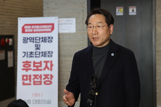 [르포]"투표장 가지 말까 봐요"…인천 보수층, 실망감 속 與 선택도 고심