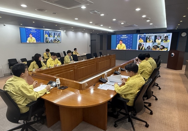 외교부, 중동 상황 점검 합동회의…재외국민 대피·귀국 지원 지속