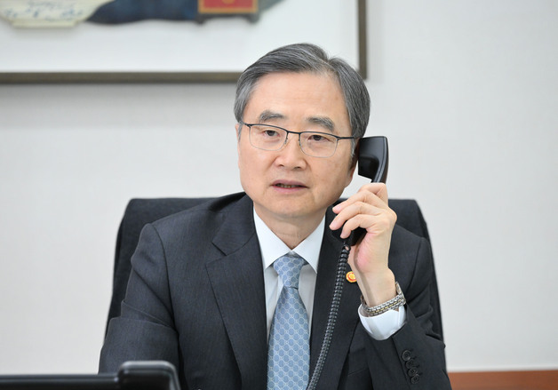 조현 외교, 사우디 외교장관 통화…"귀국·원유 공급 협조 요청"