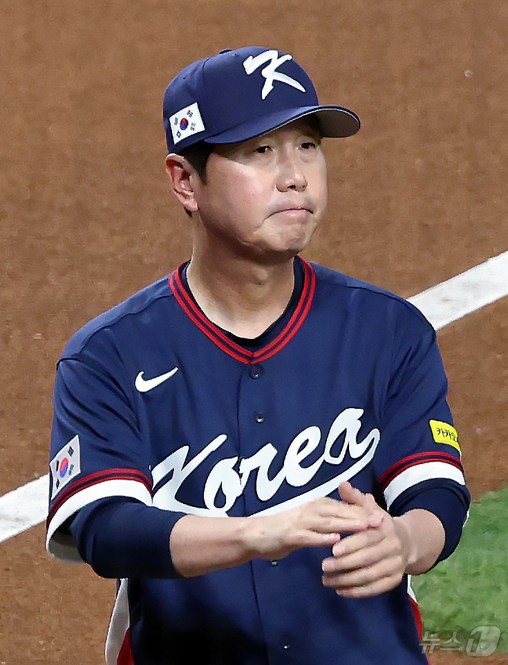 (마이애미=뉴스1) 구윤성 기자 = 류지현 대한민국 야구대표팀 감독이 13일 오후(현지시간) 미국 플로리다주 마이애미 론디포파크에서 열린 2026 월드베이스볼클래식(WBC) 8강전 …