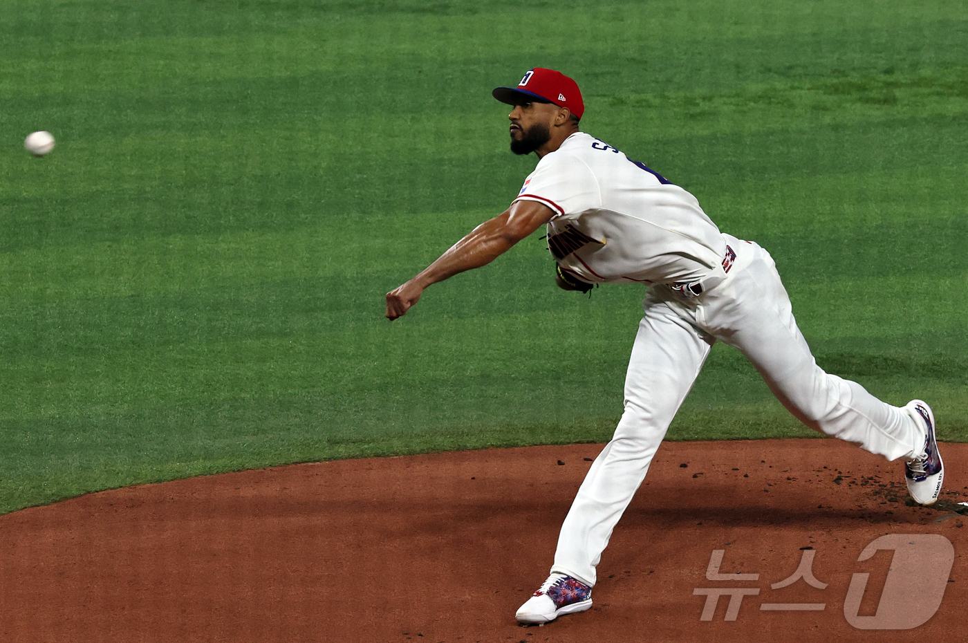 (마이애미=뉴스1) 구윤성 기자 = 13일 오후(현지시간) 미국 플로리다주 마이애미 론디포파크에서 열린 2026 월드베이스볼클래식(WBC) 8강전 대한민국과 도미니카 공화국의 경기 …