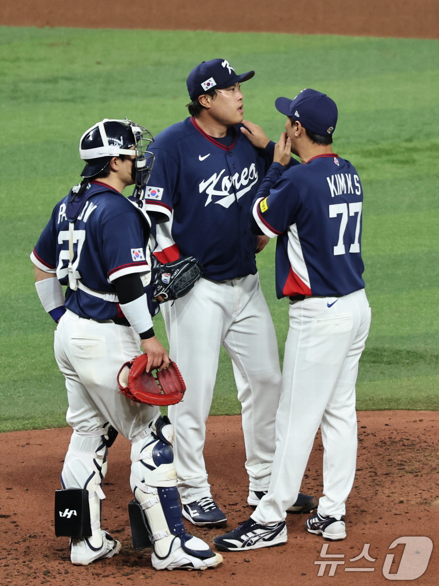 (마이애미=뉴스1) 구윤성 기자 = 13일 오후(현지시간) 미국 플로리다주 마이애미 론디포파크에서 열린 2026 월드베이스볼클래식(WBC) 8강전 대한민국과 도미니카공화국의 경기. …