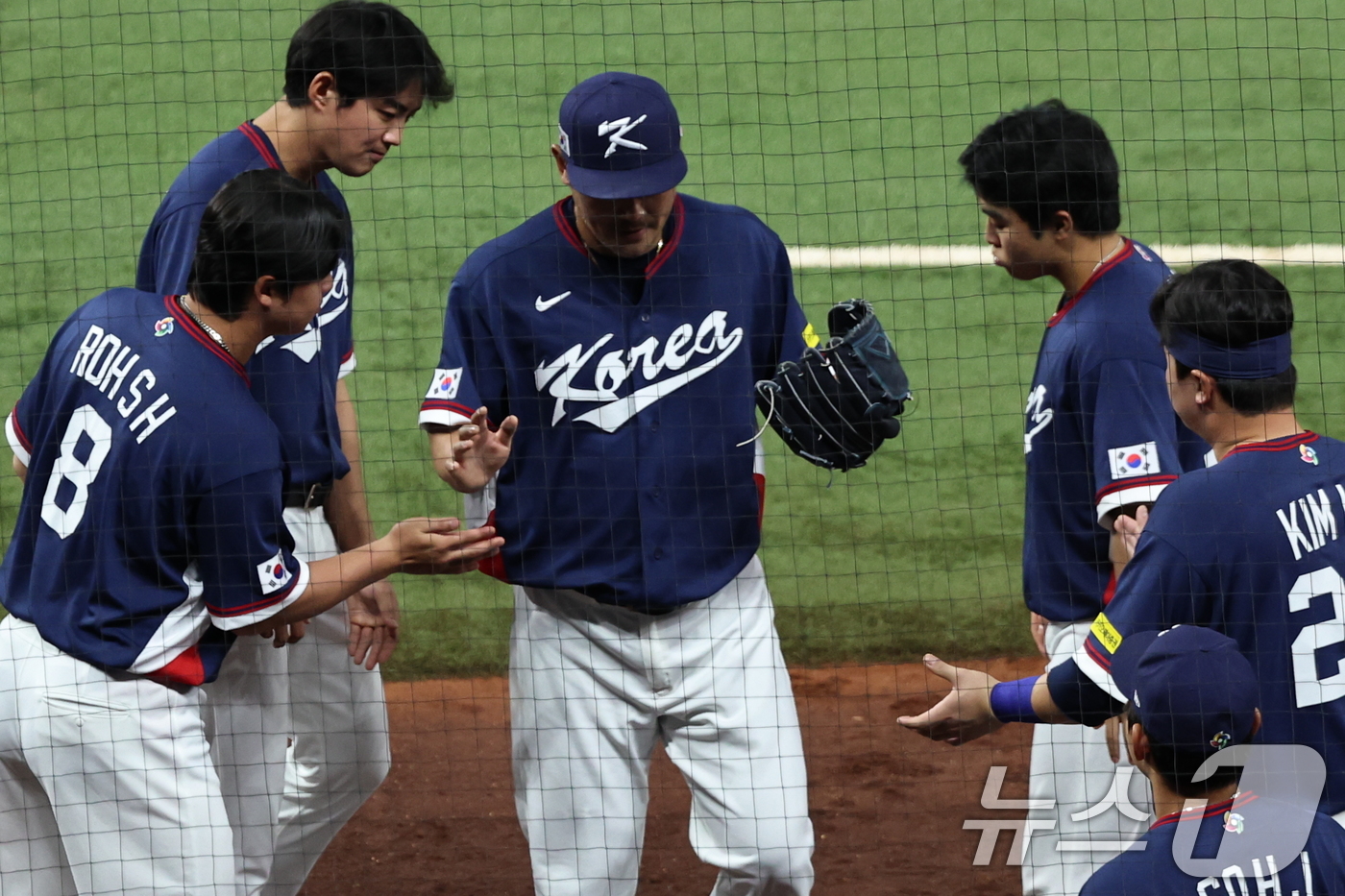 (마이애미=뉴스1) 구윤성 기자 = 13일 오후(현지시간) 미국 플로리다주 마이애미 론디포파크에서 열린 2026 월드베이스볼클래식(WBC) 8강전 대한민국과 도미니카공화국의 경기에 …