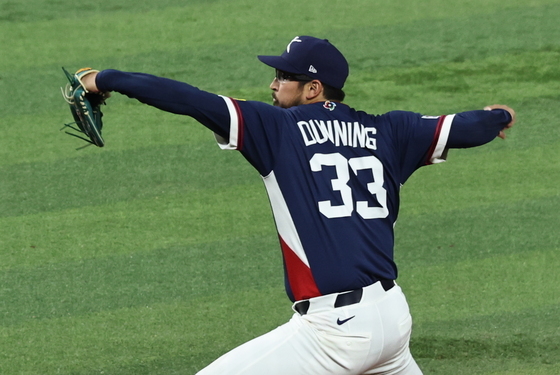 데인 더닝, 3회말 이닝을 끝내야 해!