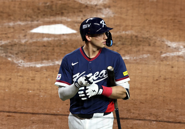 크리스토퍼 산체스에게 삼진 당한 셰이 위트컴