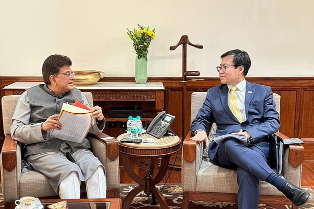 인도 찾은 통상본부장, 한-인 무역 자유화율 제고 방안 논의