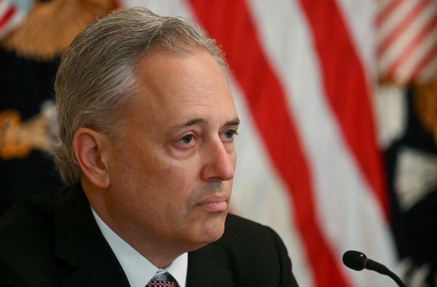 백악관 'AI 차르' "美, 이란 전쟁서 '승리 선언' 후 철수해야"