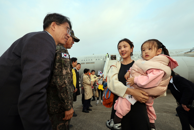 '눈물 나는 귀국'