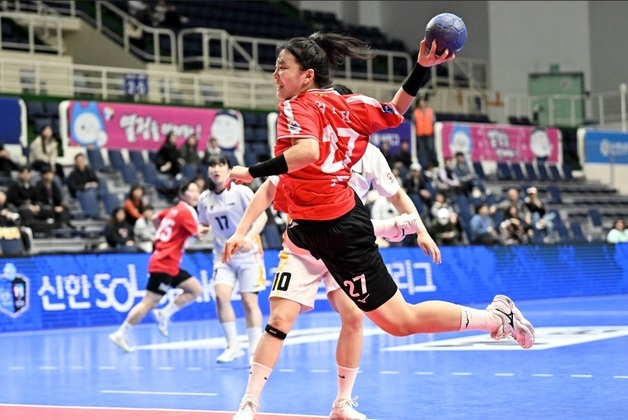 여자 핸드볼 SK, 개막 14연승 신바람…포스트시즌 진출 확정