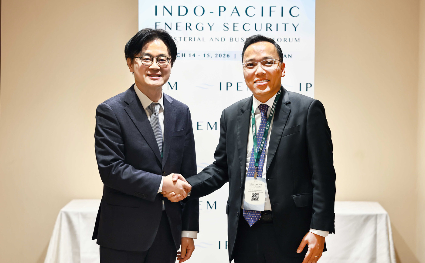 (서울=뉴스1) = 김정관 산업통상부 장관은 14일(현지시간) 일본 도쿄에서 열린 ‘제1차 인도·태평양 에너지 안보 장관회의 및 비즈니스 포럼’ 참석을 계기로 응우옌 황 롱(Ngu …