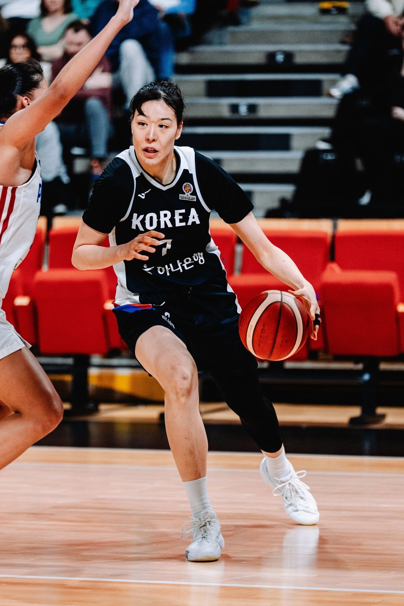 본문 이미지 - 한국 여자 농구대표팀 센터 박지수. (FIBA 제공)