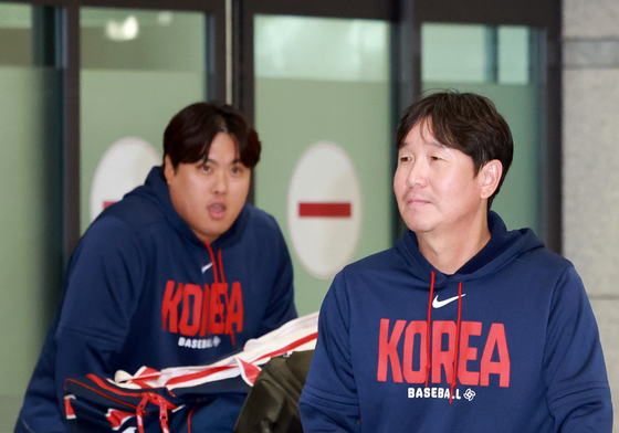 '17년만에 WBC 8강' 입국하는 류지현 감독