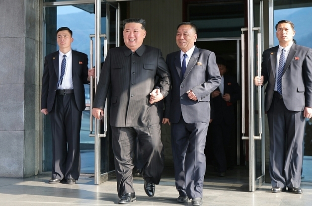 北, 최고인민회의 22일 개최…'영토조항' 등 남북 단절 주목(종합)