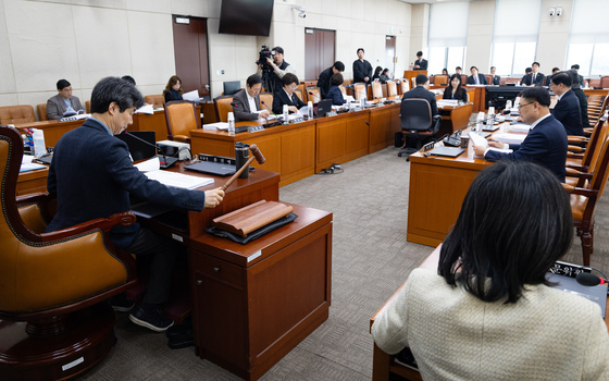 검찰개혁 정부안 급물살 타나…與 "19일 통과 배제 안해"(종합)