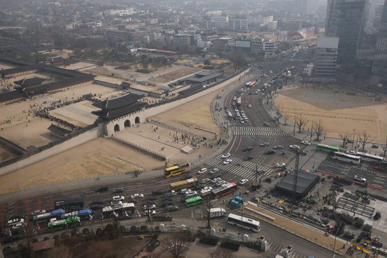 'BTS 컴백 공연 D-5' 무대설치