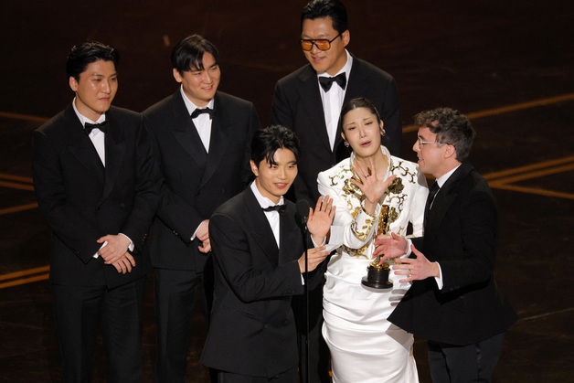 '케이팝 데몬 헌터스' OST '골든' 美 아카데미 주제가상 수상