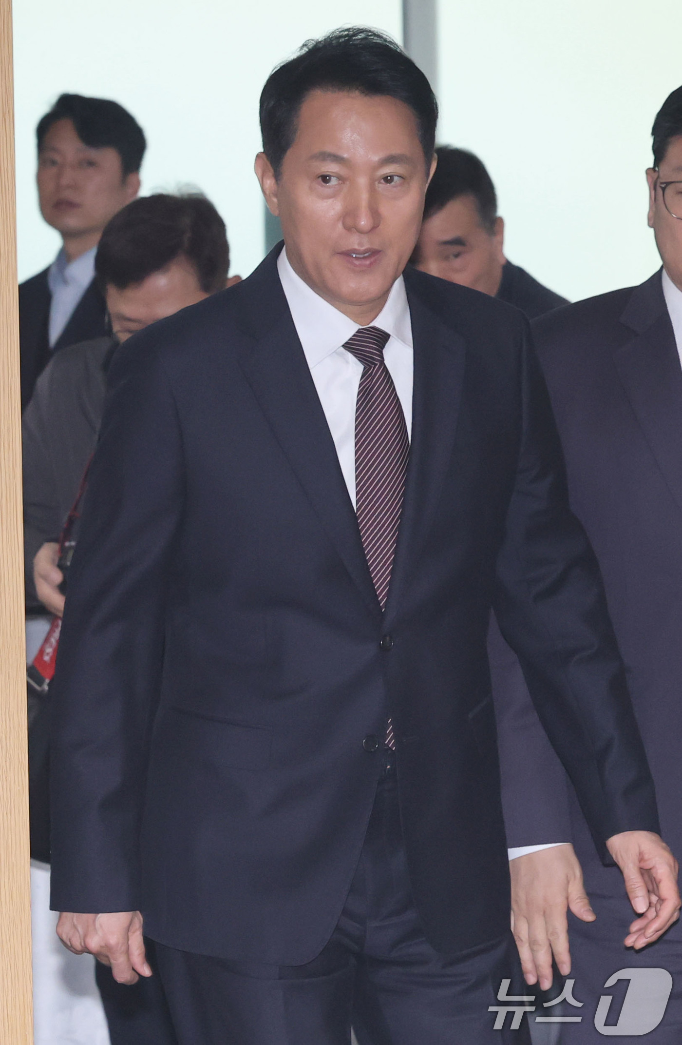 (서울=뉴스1) 이광호 기자 = 오세훈 서울시장이 16일 오전 서울시청에서 열린 강북횡단 지하도시고속도로 건설 민·관·학 정책협의체 발족식에 참석하고 있다. 2026.3.16/뉴스 …