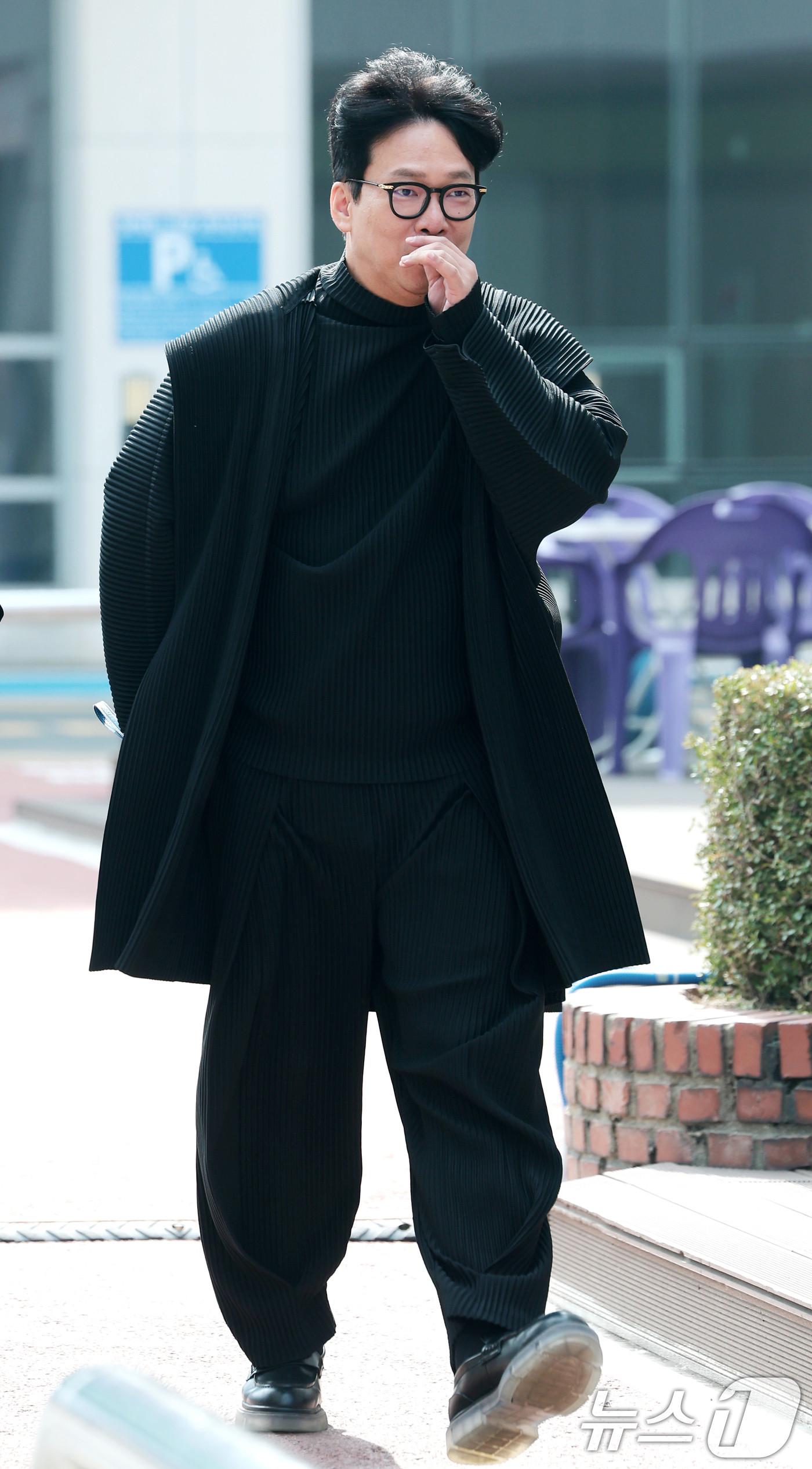 (서울=뉴스1) 권현진 기자 = 방송인 박준형이 16일 서울 영등포구 여의도동 KBS 신관에서 진행된 ‘불후의 명곡’ 녹화에 참석하고 있다. 2026.3.16/뉴스1