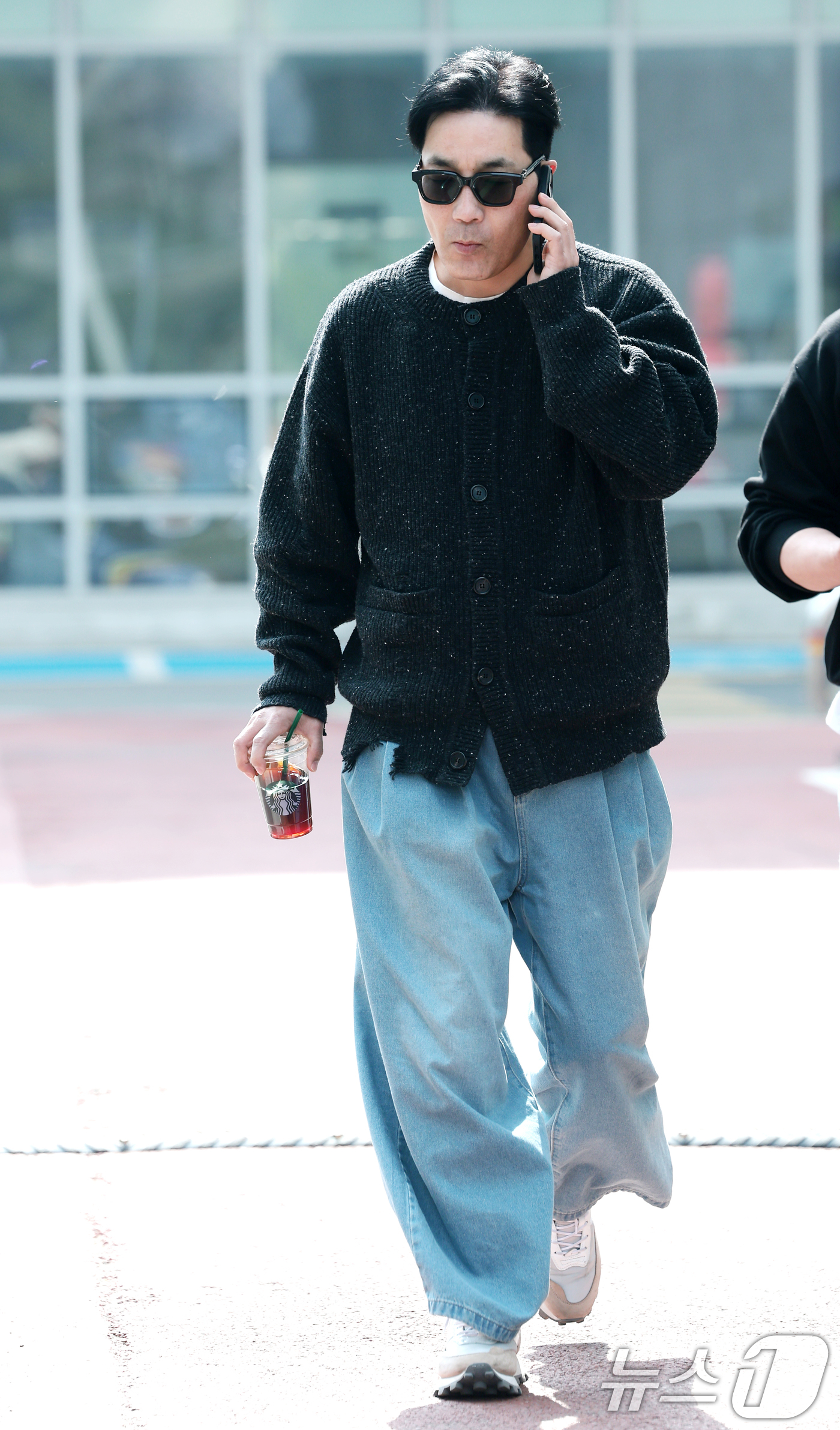 (서울=뉴스1) 권현진 기자 = 배우 하도권이 16일 서울 영등포구 여의도동 KBS 신관에서 진행된 ‘열린음악회’ 리허설에 참석하고 있다. 2026.3.16/뉴스1