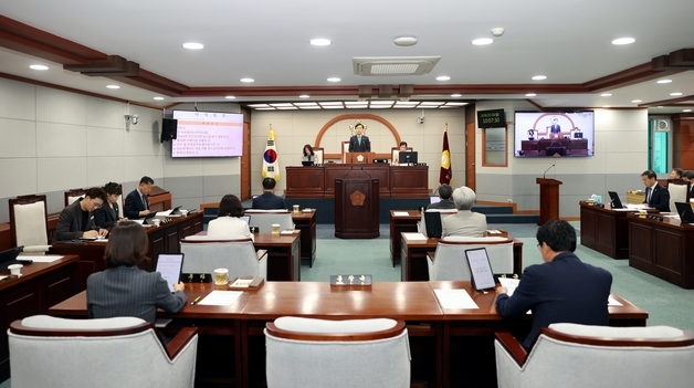 진안군의회 305회 임시회 개회…조례안 등 심의