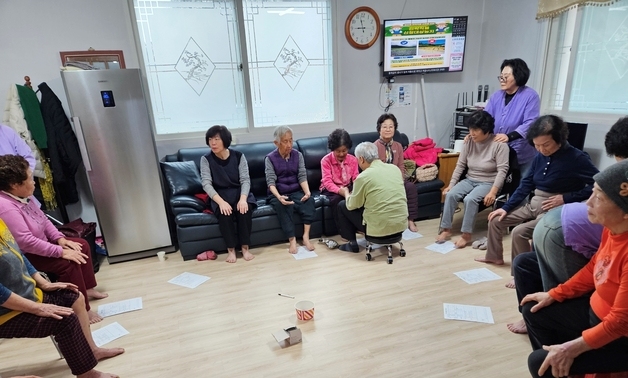 함께하는나눔회·인의한방의료봉사단, 괴산 송동마을서 봉사활동