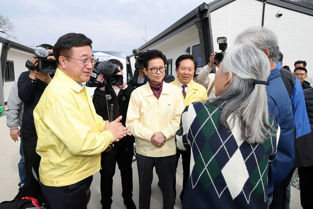 행안부, 경북 산불 이재민 주거 긴급 지원…임시조립주택 전수점검