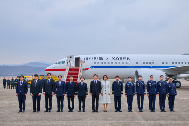 이재명 대통령, 신형 공군 2호기 개통 행사
