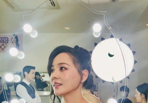 유진, 45세에도 여전한 '국민요정' 비주얼…우아함까지 [N샷]