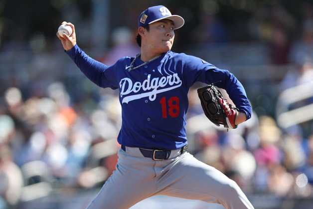 '월드시리즈 3연패 도전' 다저스, 개막전 선발 야마모토 낙점