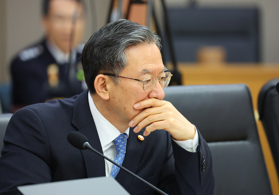 국무회의 참석한 정성호 법무부 장관