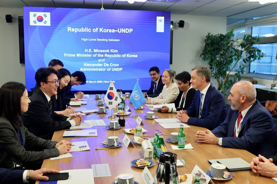 金총리, 뉴욕·제네바 강행군…유엔 6개 기구 AI허브 참여 이끌어내