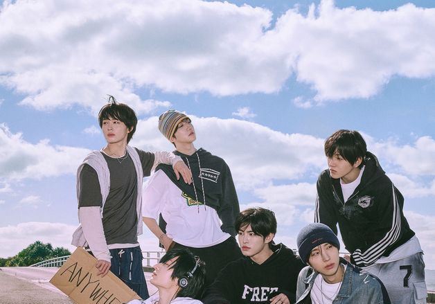 "스무살의 설렘" 킥플립, 4월 6일 컴백 확정…전곡 작업 참여